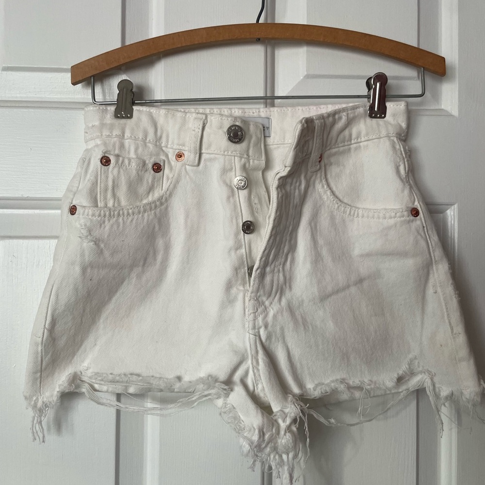Zara White Jean Shorts Distressed Frayed Hem